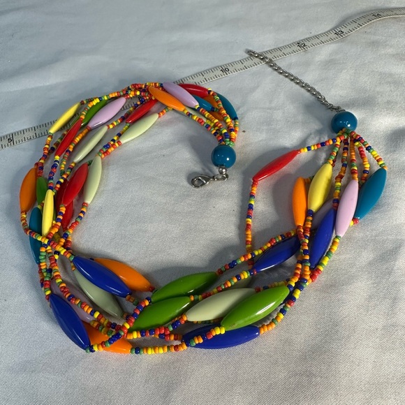 Multi colored summertime torsade style necklace - Picture 5 of 5